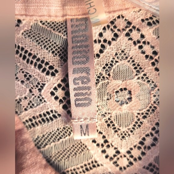 Monoreno Dusty Pink Blouse Top Medium Lace Trim Detail Beautiful LOOK 😍 - Picture 3 of 5